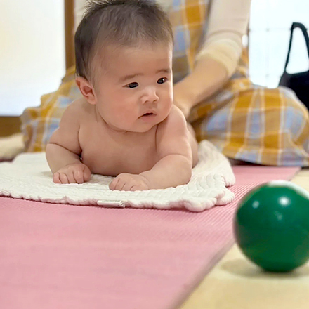 ベビーマッサージ